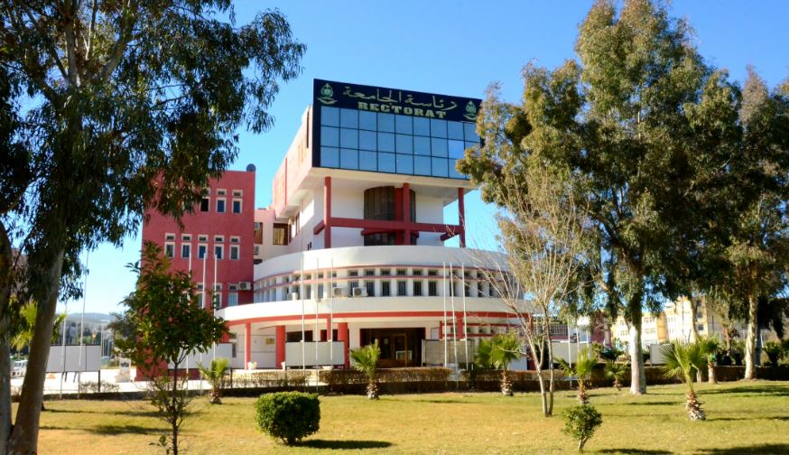 هياكل جامعة باتنة 1